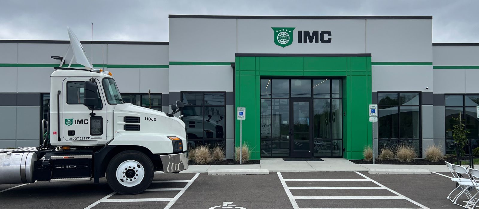 IMC Celebrates Grand Opening of New Columbus Depot